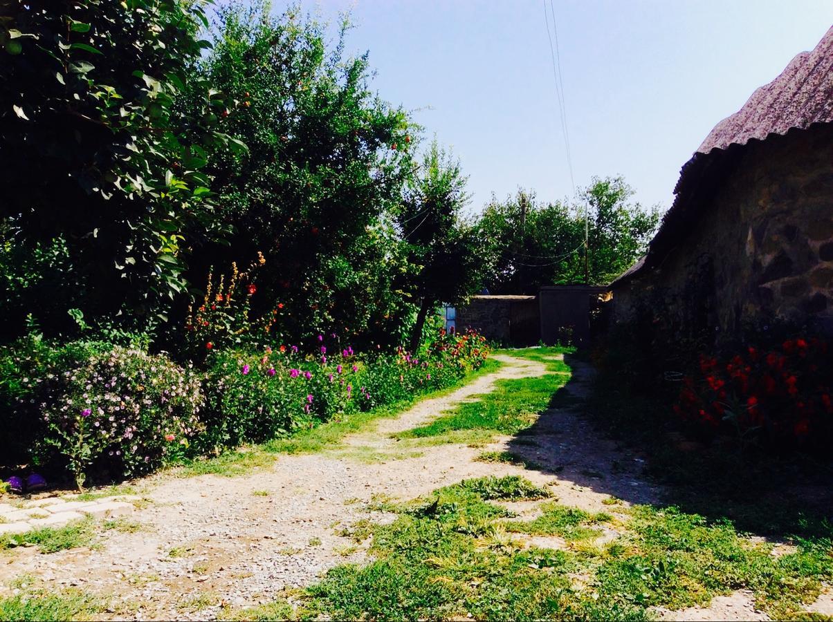 Bed and Breakfast House On Ashiq Cuma Street 8 Шеки Экстерьер фото